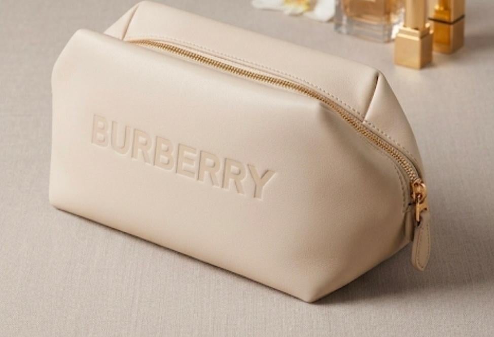 Sublime pochette authentique Burberry edition limitée neuve, Envoi, Neuf, Blanc, Autres types
