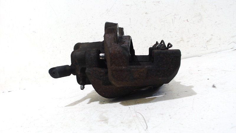 Remklauw links voor Peugeot 5008, Onderdelen@venauto.nl, Van der Ven Autorecycling B.V., Ettenseweg 76, 4706 PB Roosendaal, The Netherlands
