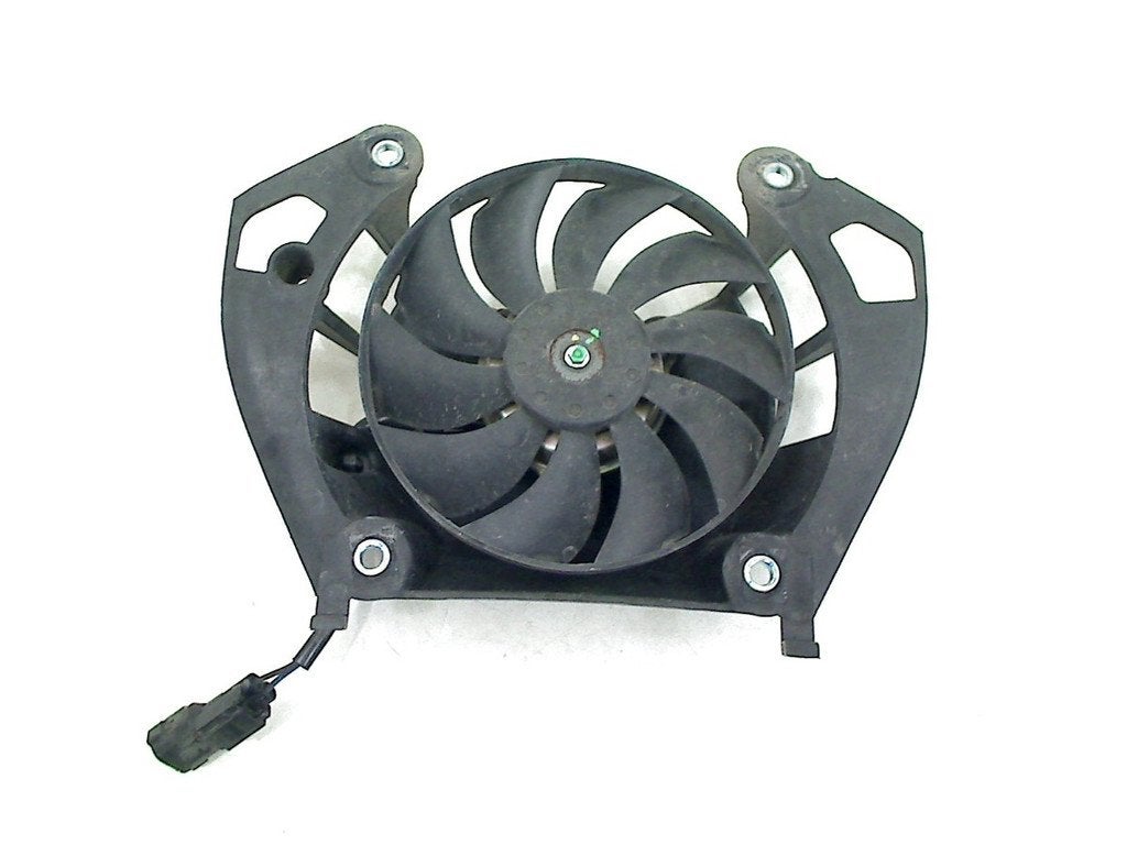 VENTILATEUR Honda CB 500 X 2023- (01-2023/-), Honda Center GmbH, Utilisé, Info@honda.de, Hanauer Landstraße  222-224
60314  Frankfurt am Main, DE