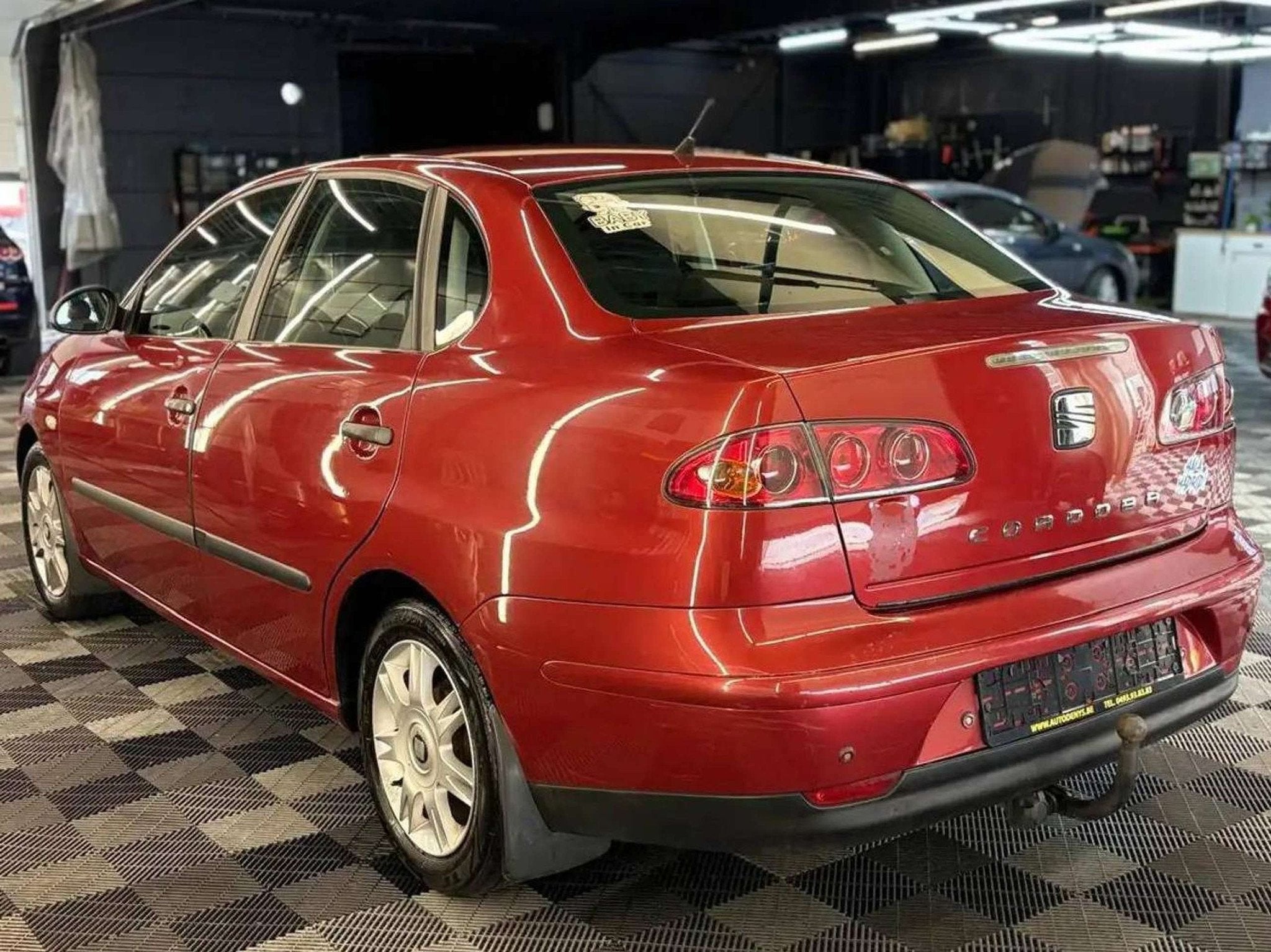 Seat Cordoba 1.4i benzine bj. 2006 221.193km, Auto's, Gebruikt, 4 cilinders, Elektrische ramen, Bedrijf