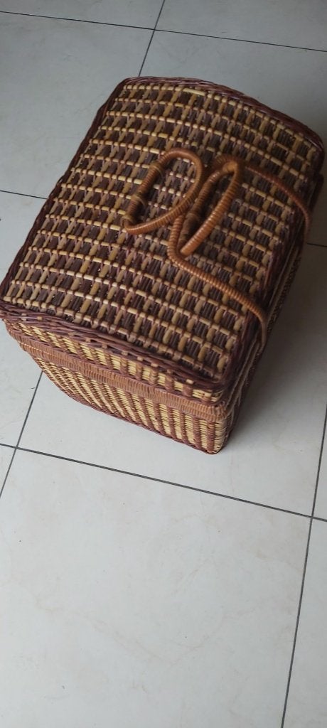 panier de pique-nique avec accessoires, Enlèvement, Comme neuf