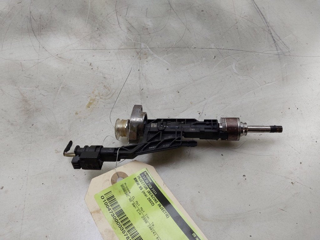 INJECTEUR BMW X5 (G05) (|8656548|13538656548|0261500437|), Autos : Pièces & Accessoires, Robert Bosch AG, Utilisé, BMW, Robert-Bosch-Allee 1
74232  Abstatt, DE