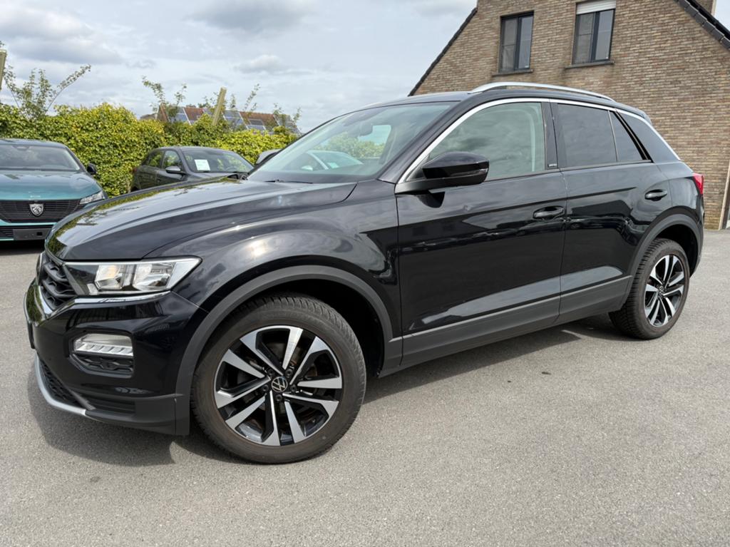 VW  T-Roc 1.0 TSI United OPF / CARPLAY / 1STE EIGENAAR, Auto's, Stof, Euro 6, Zwart, Bedrijf