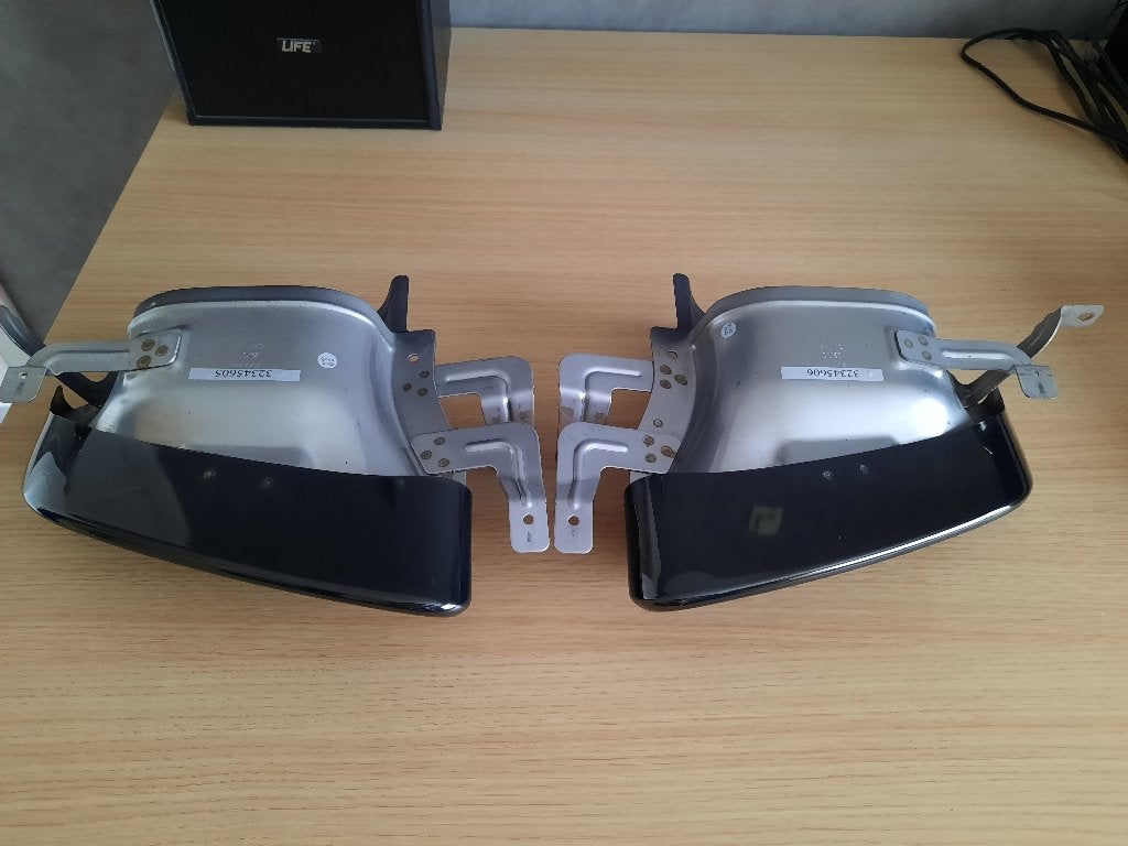 VOLVO S60/V60 eindpijpen in glossy black, Ophalen
