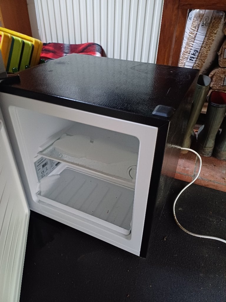 Kleine Diepvries, Gebruikt, Minder dan 85 cm, Minder dan 60 cm, Vrijstaand