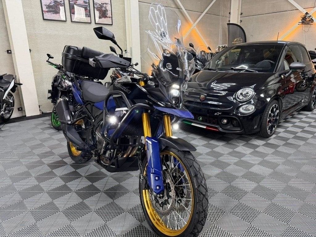 SUZUKI  V STROM DL 800 DE * 2024 * 2.300 km * GARANTIE, Motos, Permis Moto A, Tourisme, Entreprise, Plus de 35 kW