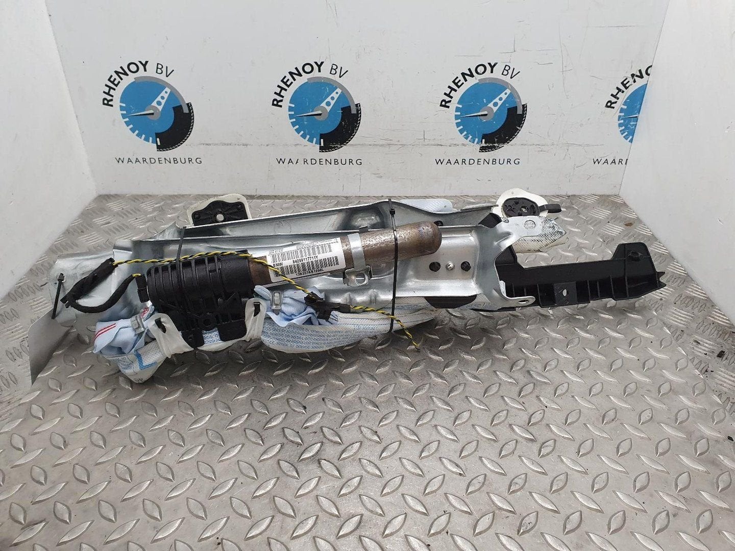 BMW X1 E84 X20D AIRBAG LINKS 2013, Autos : Pièces & Accessoires, Électronique & Câbles, Utilisé, ARN reconnu, Stiba membre, Reconnu durable