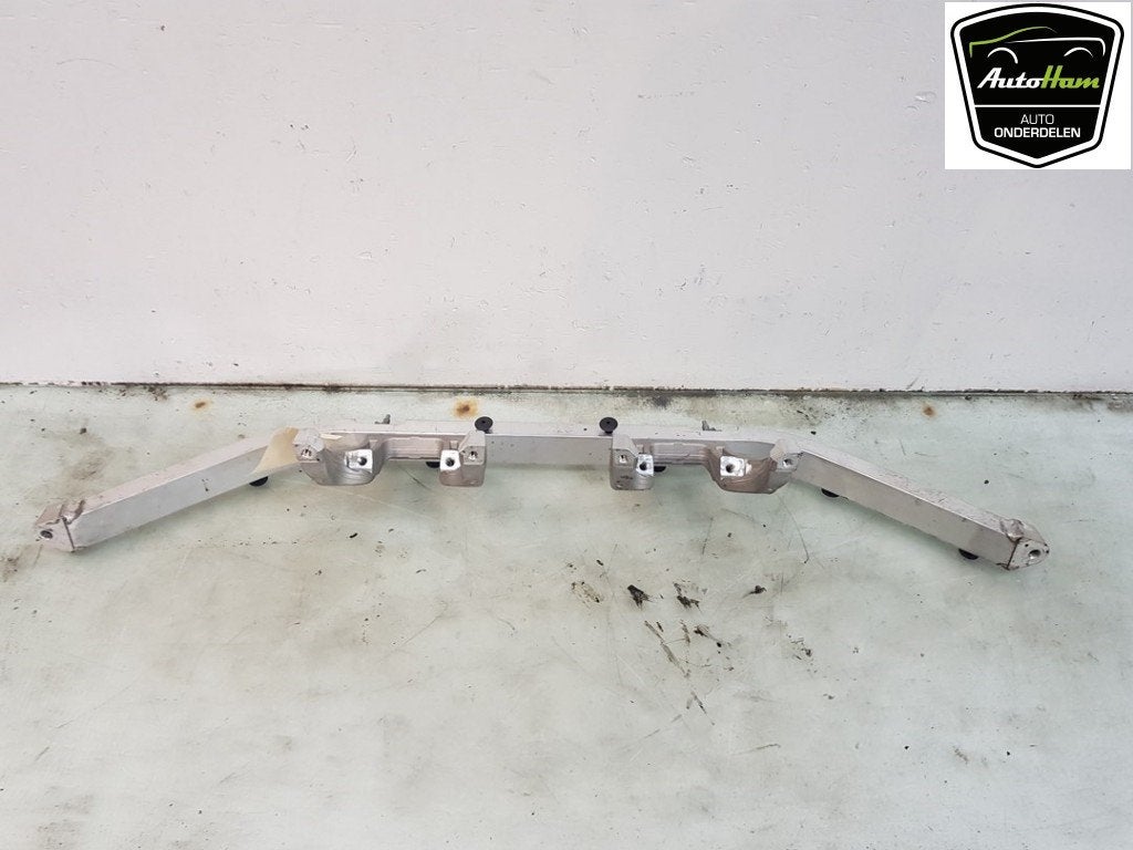SUPPORT Porsche Taycan (Y1A) (01-2019/12-2023) (|9J1802761|), Utilisé, Porsche