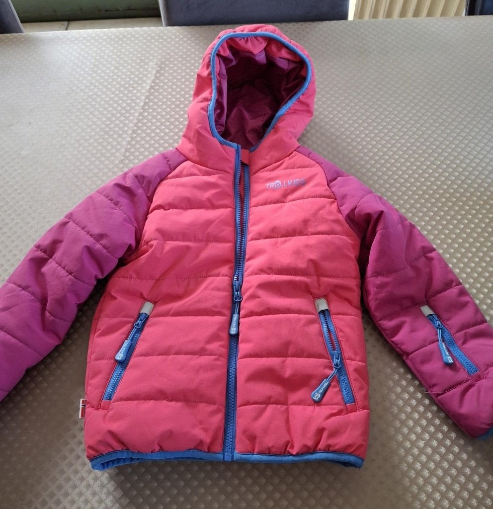 jas Trollkids maat 110, Kinderen en Baby's, Kinderkleding | Maat 110, Ophalen, Jas