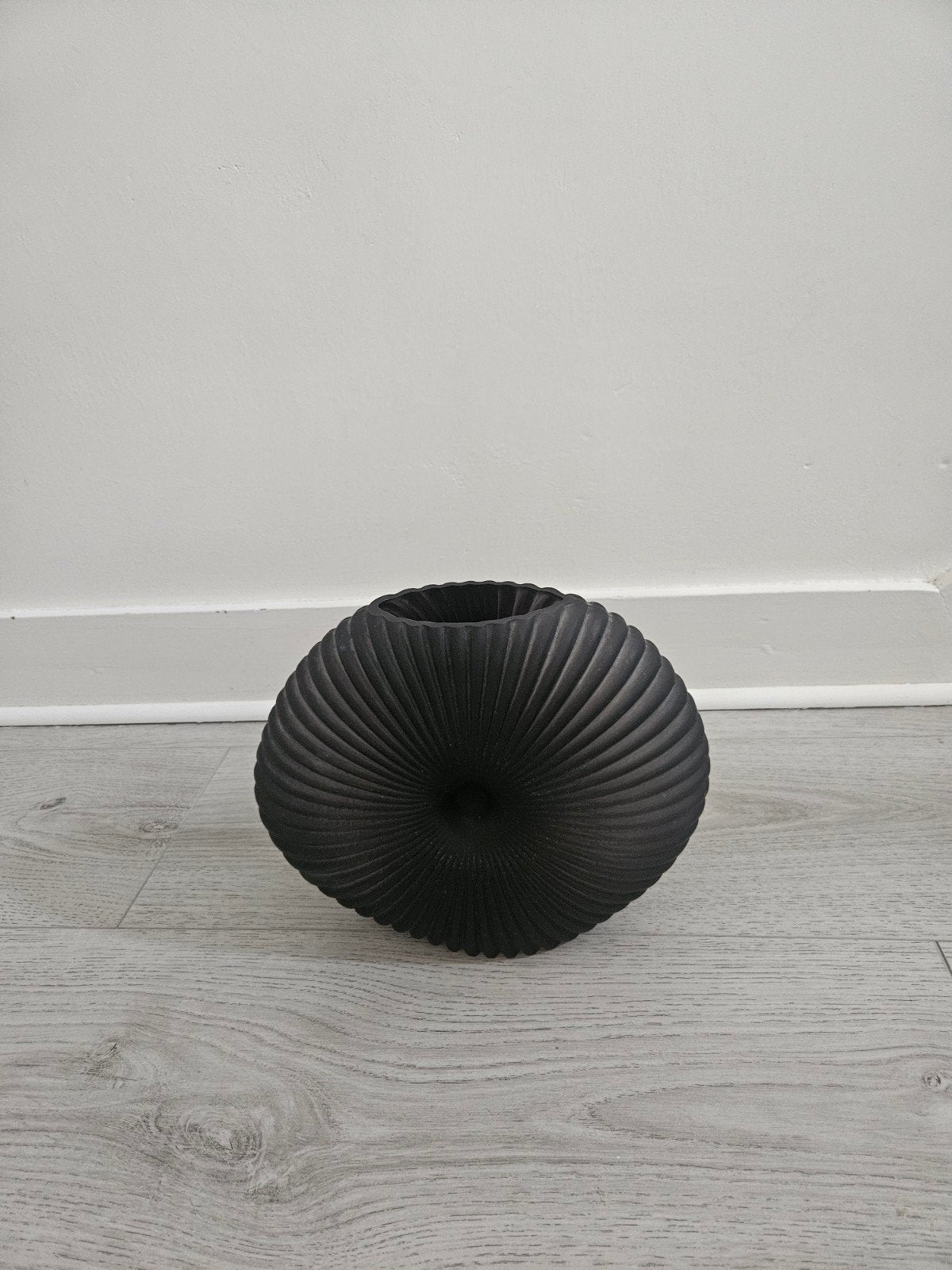 Vase coquillage, Enlèvement