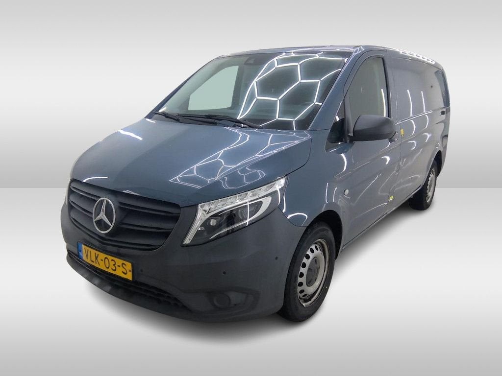 Mercedes-Benz Vito 110 CDI Lang Led, Autos, Argent ou Gris, Achat, Boîte manuelle, Diesel