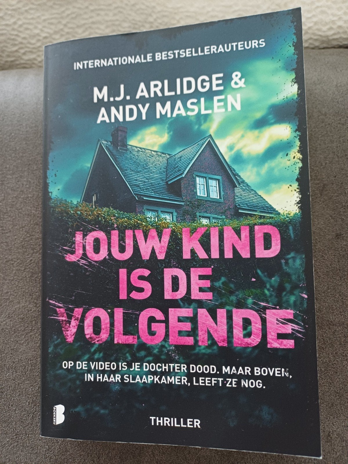 M.J. Arlidge - Jouw kind is de volgende, Boeken, Ophalen, M.J. Arlidge; Andy Maslen