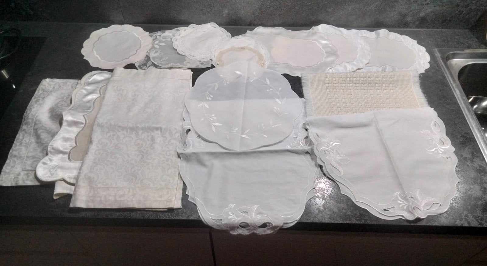 Lot de Linge de Table Vintage 15 articles Chemins de table, Maison & Meubles, Enlèvement ou Envoi, Ovale, Blanc, Coton