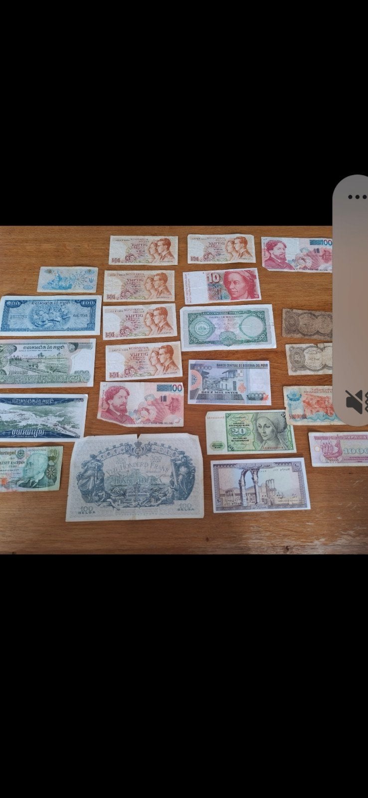 vieux billets, Timbres & Monnaies, Enlèvement