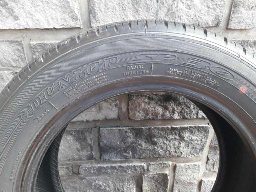 Vends 1 pneu été Dunlop SP 30 en 175/65R15 84 T NEUF., Neuf, 15 pouces, 175 mm, Véhicule de tourisme
