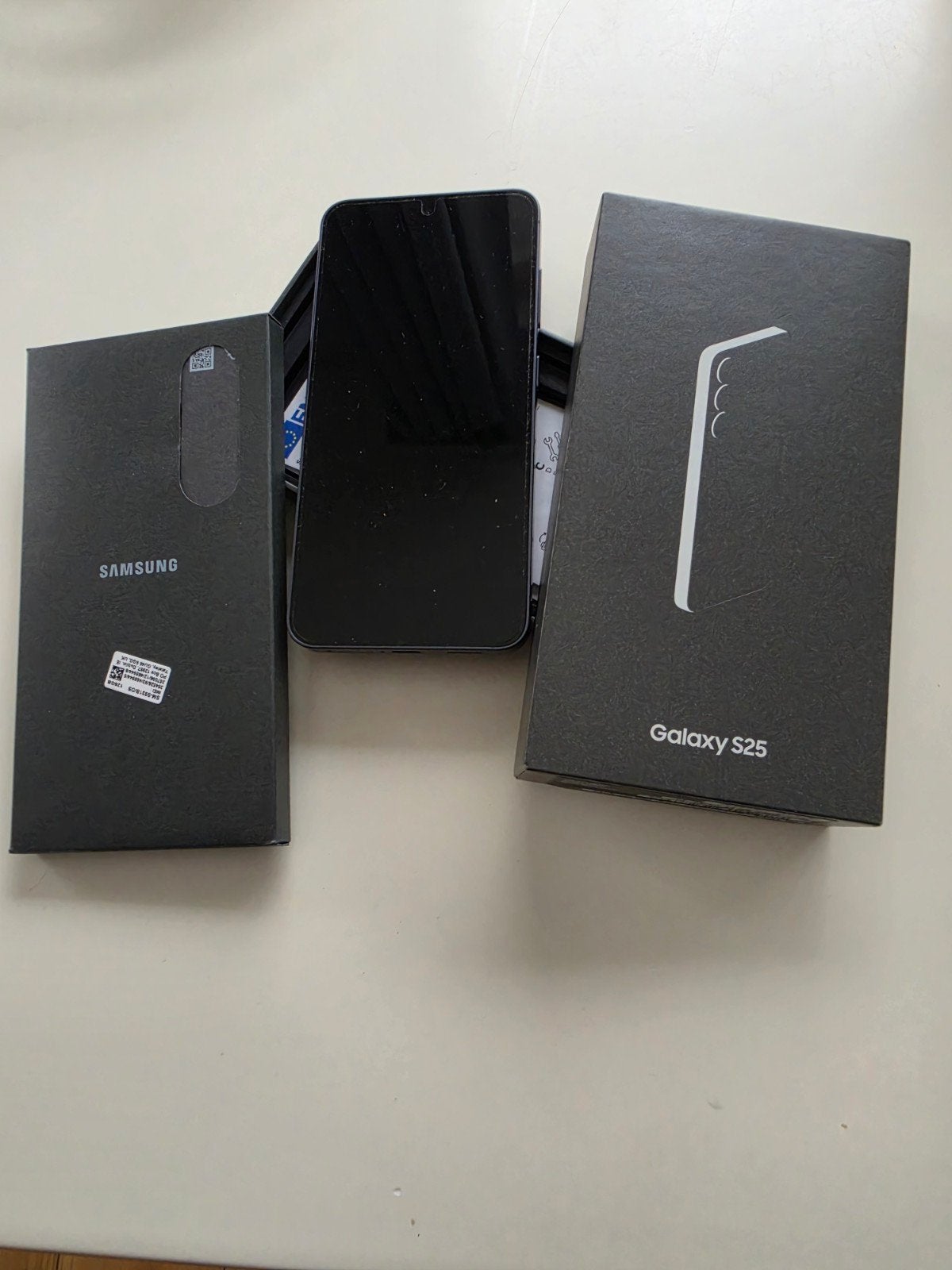 Samsung Galaxy S25 neuf, Télécoms, Autres modèles, 10 mégapixels ou plus, Autres couleurs, Enlèvement