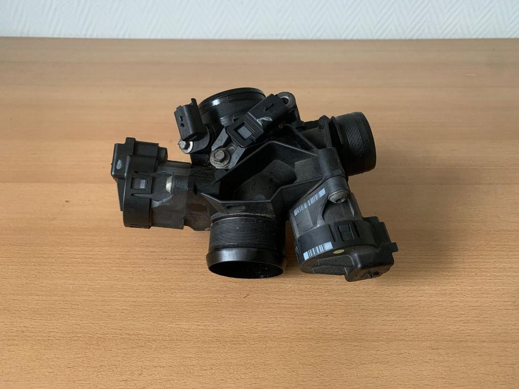 gasklephuis citroen C5 II - peugeot 407 1.6 HDi 9655971780, Citroën, -, Utilisé, -