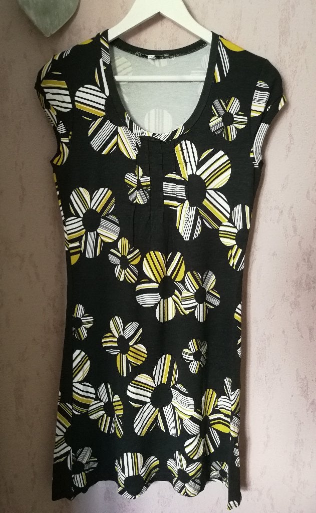 Jurk Lola&Liza,maat 42, Taille 42/44 (L), Gris, Enlèvement ou Envoi, Lola & Liza