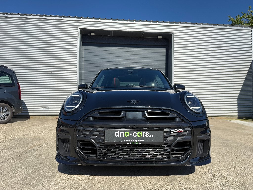 Cooper S Mini 2.0 / S / JOHN WORKS TRIM / PANO / MASSAGE, Auto's, 4 cilinders, Zwart, Bedrijf, Berline