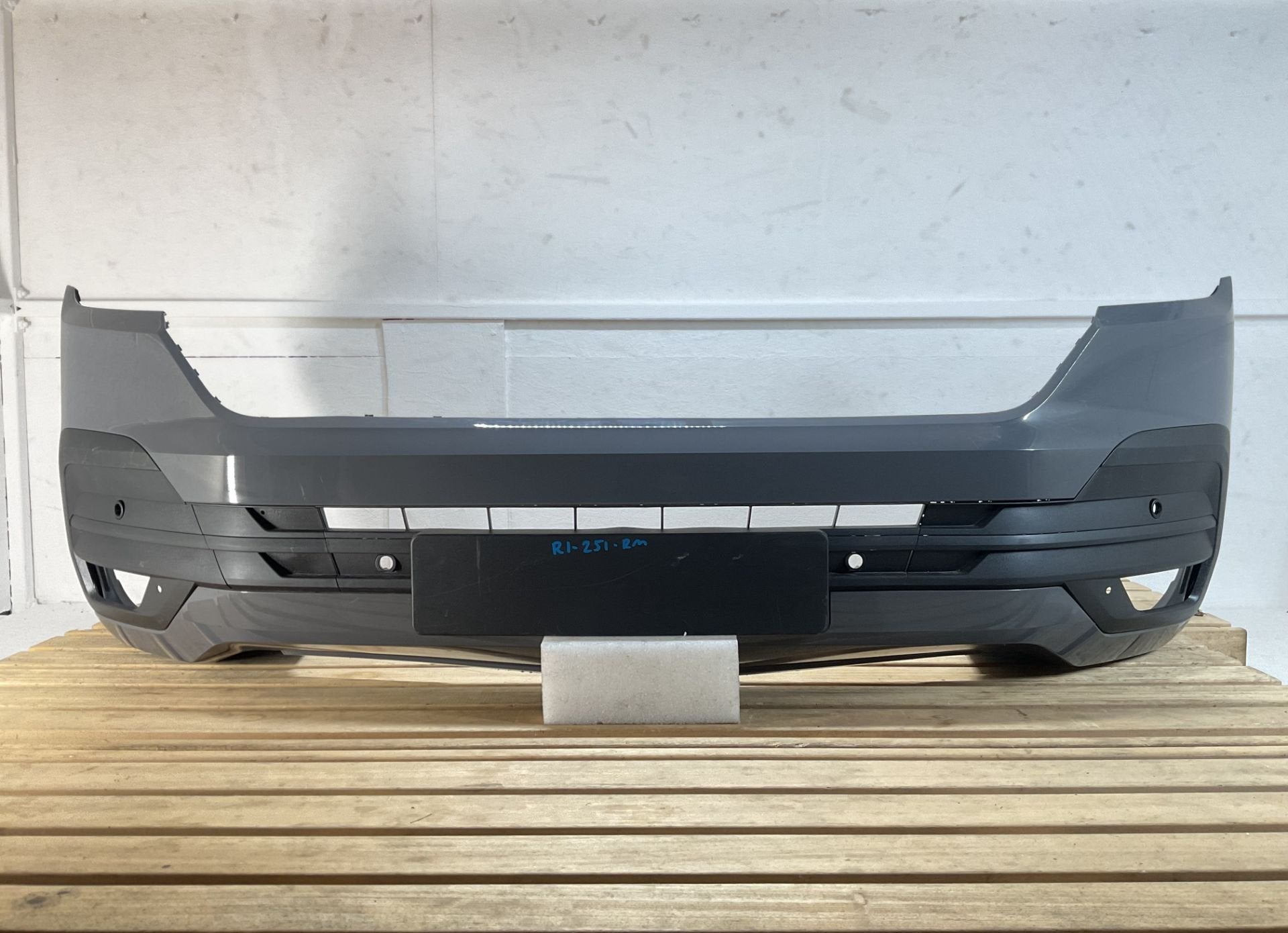 Pare-chocs avant Volkswagen Transporter T6 7LA807221B R1-251, Pare-chocs, Volkswagen, Volkswagen AG, Vw@volkswagen.de