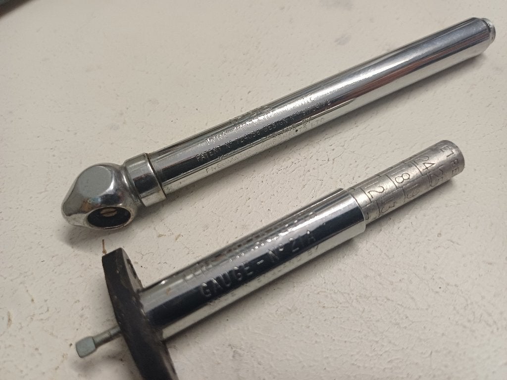 ancien controleur de pression pour pneus oltimer, Enlèvement ou Envoi, Comme neuf