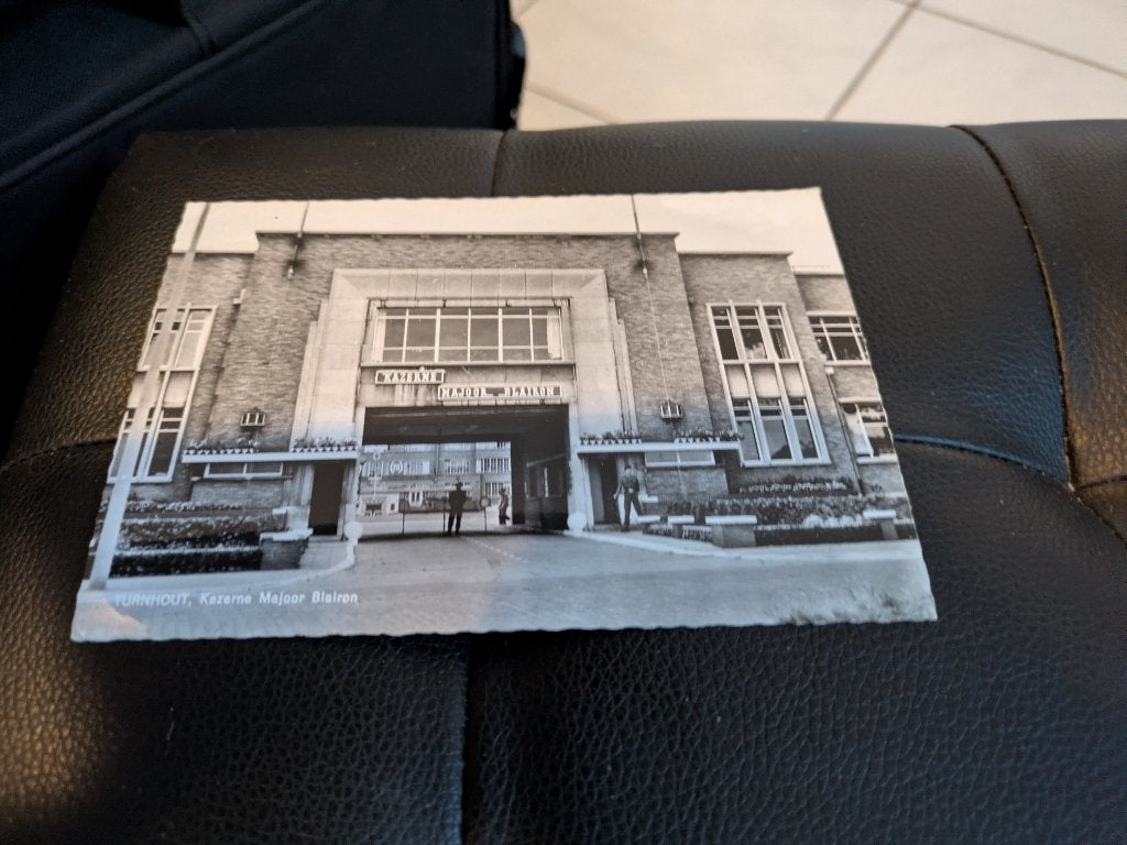 Turnhout - kazerne, Collections, Objets militaires | Général, Enlèvement ou Envoi, Armée de terre, Photo ou Poster