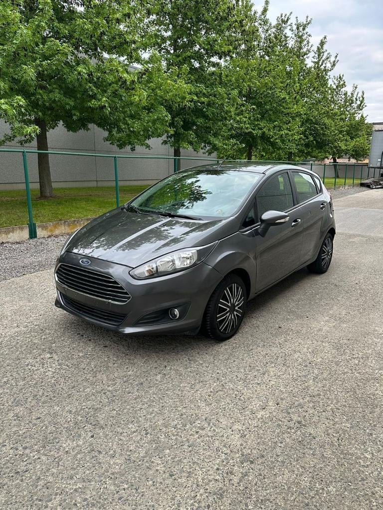 Ford Fiesta benzine, Auto's, Euro 6, Bruin, Handgeschakeld, 5 deurs