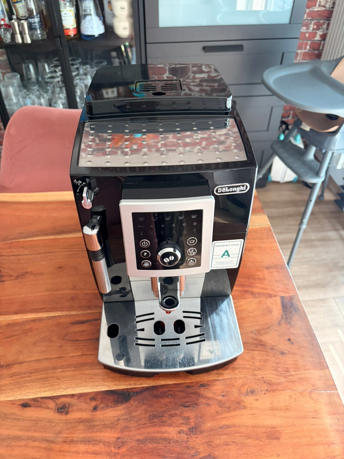 Delonghi espressomachine, Ophalen, Koffiemachine, Koffiebonen, Zo goed als nieuw