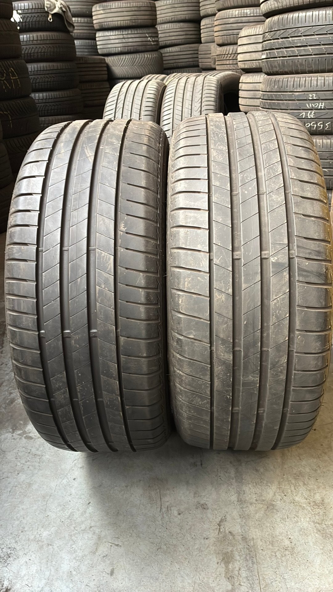 2454519 245/45/19 245/45R19 zomerbanden merk Bridgestone, Ophalen