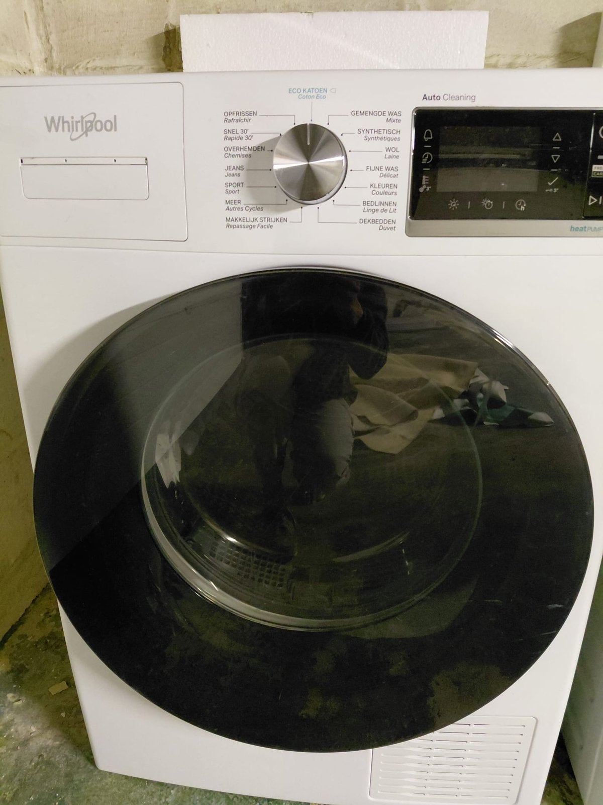 Whirlpool W6 D84WB BE warmtepompdroogkast 8 kg, Elektronische apparatuur, Droogkasten, Zo goed als nieuw, Ophalen