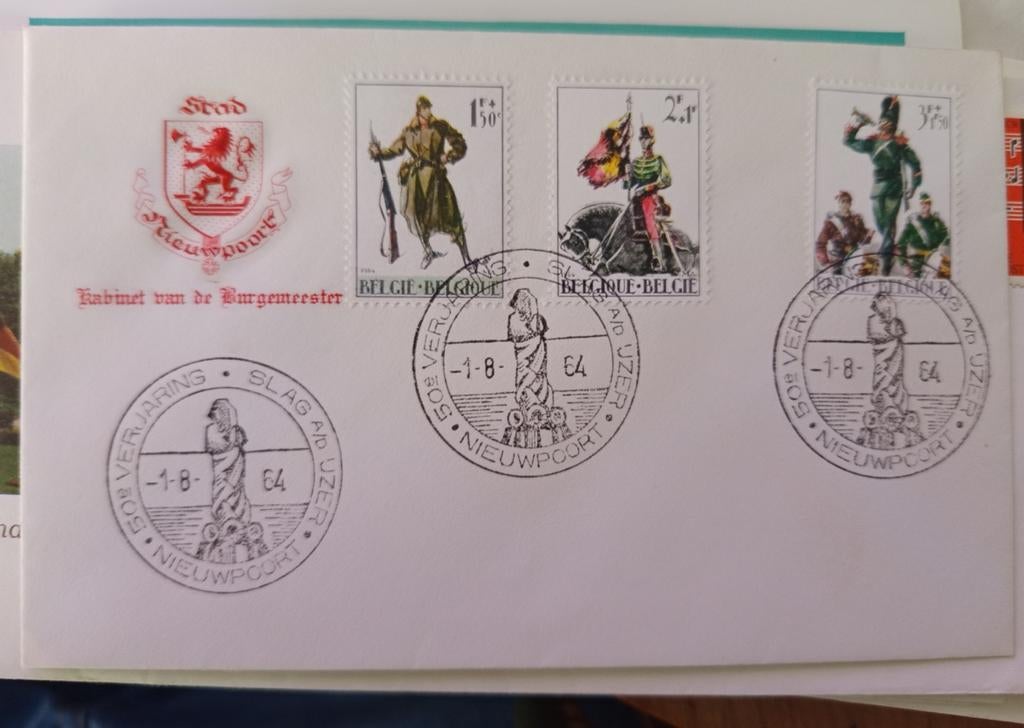 Te koop: Verzameling Eerste Dag Enveloppen (FDC) België & Du, Postzegels en Munten, Verzenden