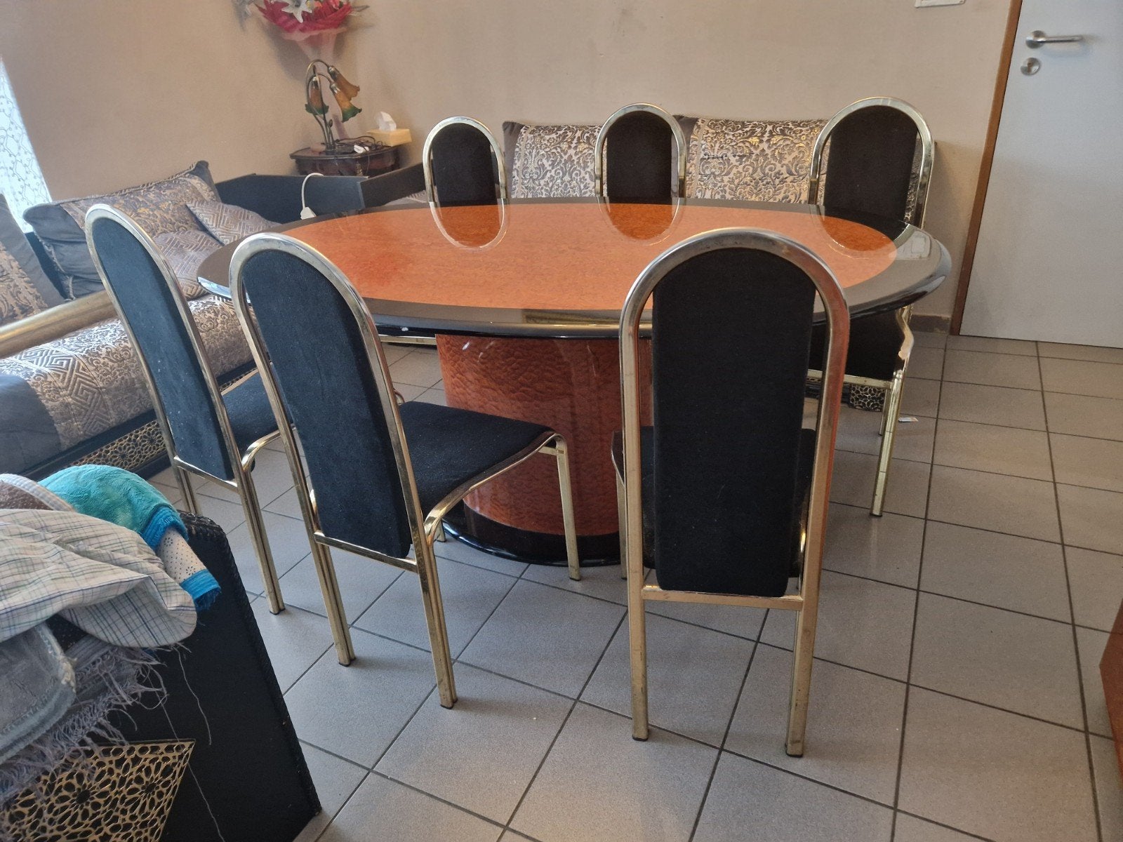 Table oval avec 6 chaises, Enlèvement ou Envoi