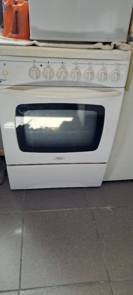 Gasfornuis Whirlpool, Ophalen, Gebruikt, 4 kookzones, Gas