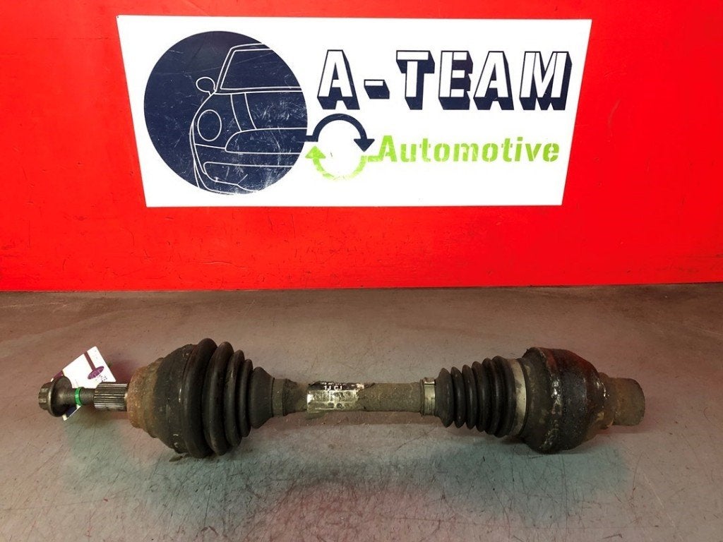 CARDAN AVANT GAUCHE (TRANSMISSION) Audi A3 (8P1), Autos : Pièces & Accessoires, Auto-Union-Straße  1,
85057  Ingolstadt, DE, Info@audi.de