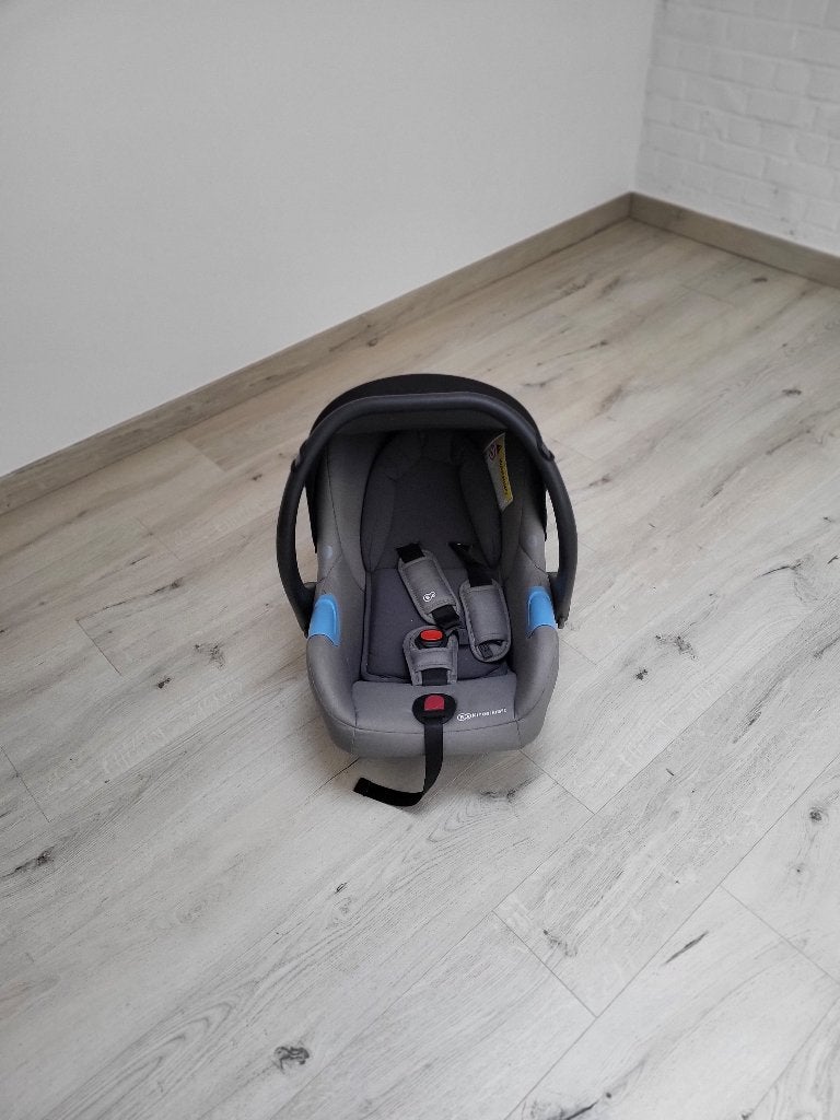Maxi cosi, Enlèvement, Utilisé