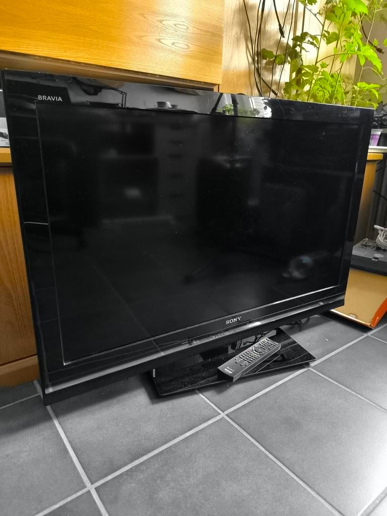 Sony TV, ik verkoop het omdat het duplicatief is. Bel 0493 9, Audio, Tv en Foto, Televisies, Ophalen, Full HD (1080p), Gebruikt