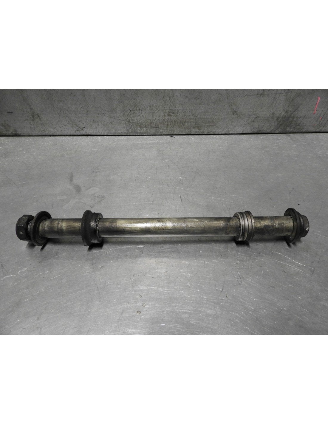 GSR750 2011 - 2012 Suzuki As As achterwiel D1-43322, Motoren