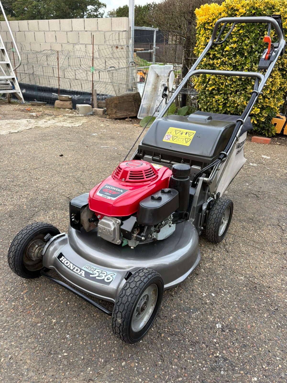 Grasmaaier Honda HRH 536 PRO zelftrekker, Ophalen, Cirkelmaaier, Opvangbak, Zo goed als nieuw