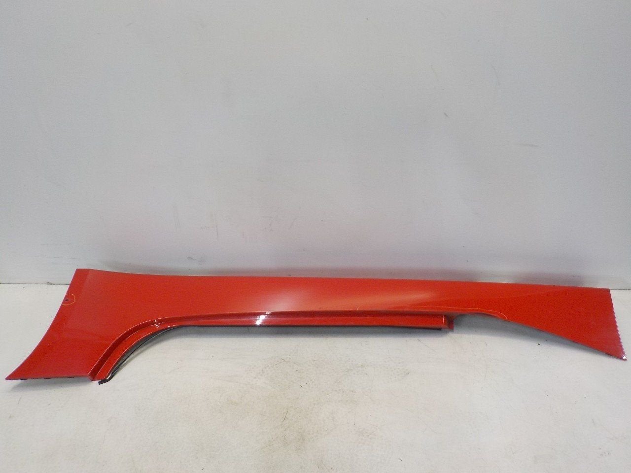Sideskirt links BMW Z4, Onderdelen@venauto.nl, Van der Ven Autorecycling B.V., Ettenseweg 76, 4706 PB Roosendaal, The Netherlands