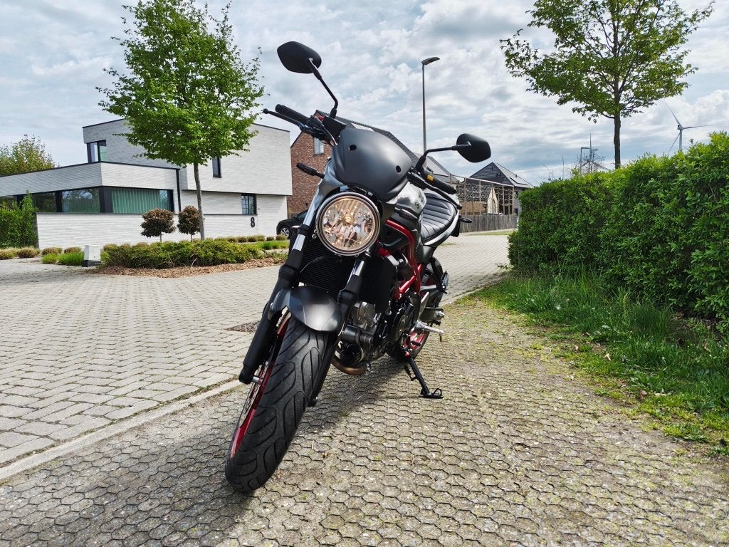Suzuki SV650 + extra's!, 2 cilinders, Motorrijbewijs A, Gebruikt, Particulier