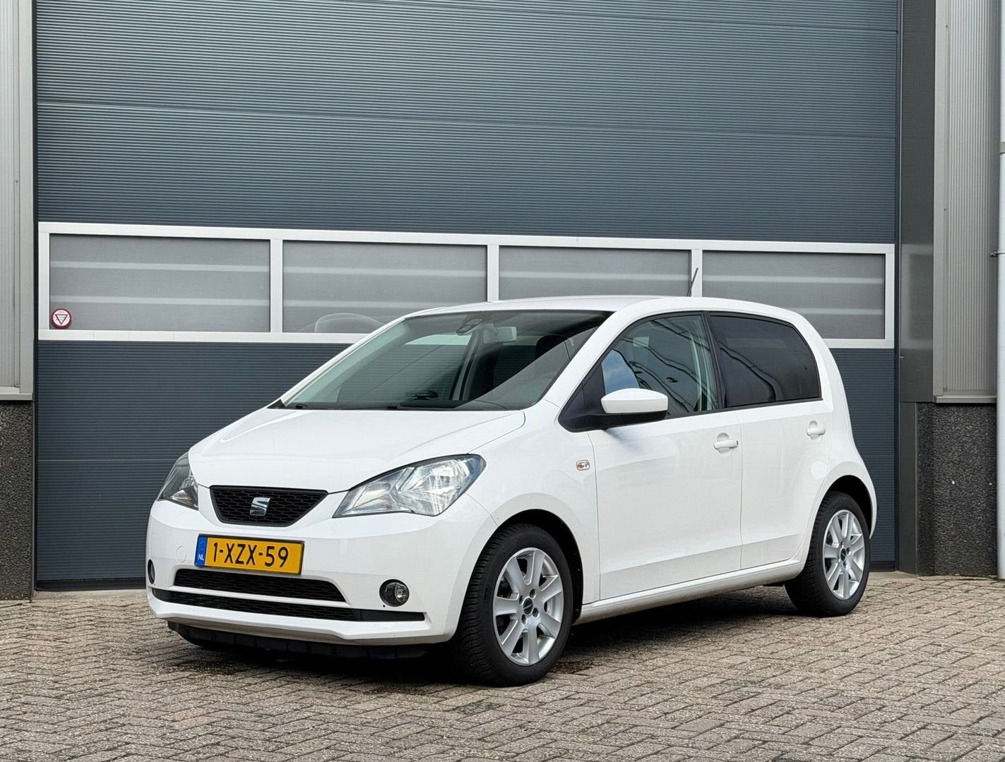 Seat Mii 1.0 Sport Dynamic bj.2015 Airco|5 Drs|Stoelverw|Nap, Autos, Achat, Mii, 95 g/km, Blanc