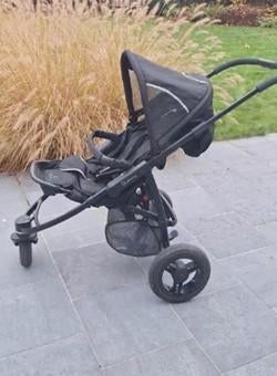 Buggy Quinny avec panier de transport, Enfants & Bébés, Poussettes & Combinaisons, Pneus, Quinny, Enlèvement, Utilisé