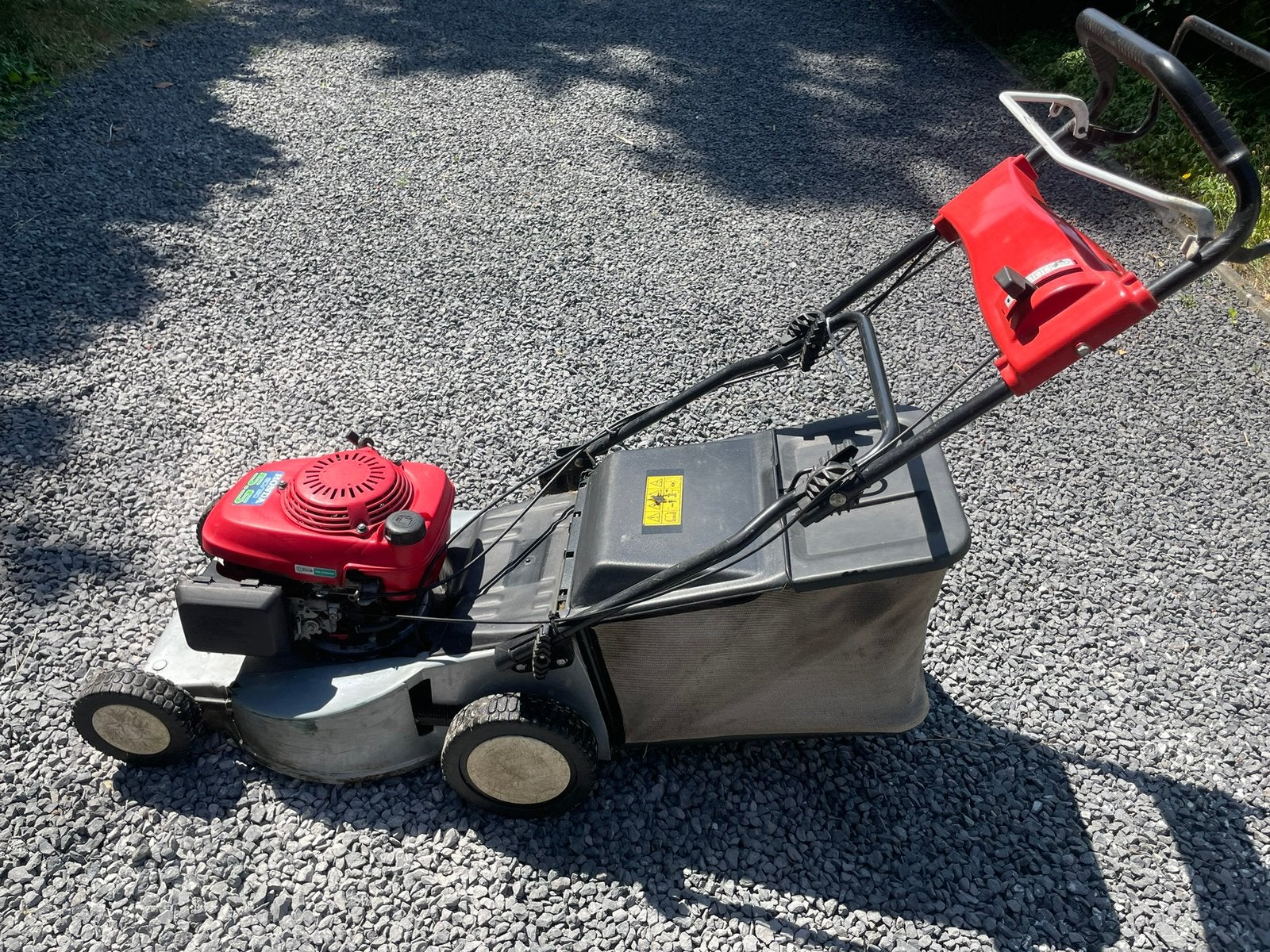 Honda grasmaaier, Tuin en Terras, Grasmaaiers, Ophalen, Zo goed als nieuw