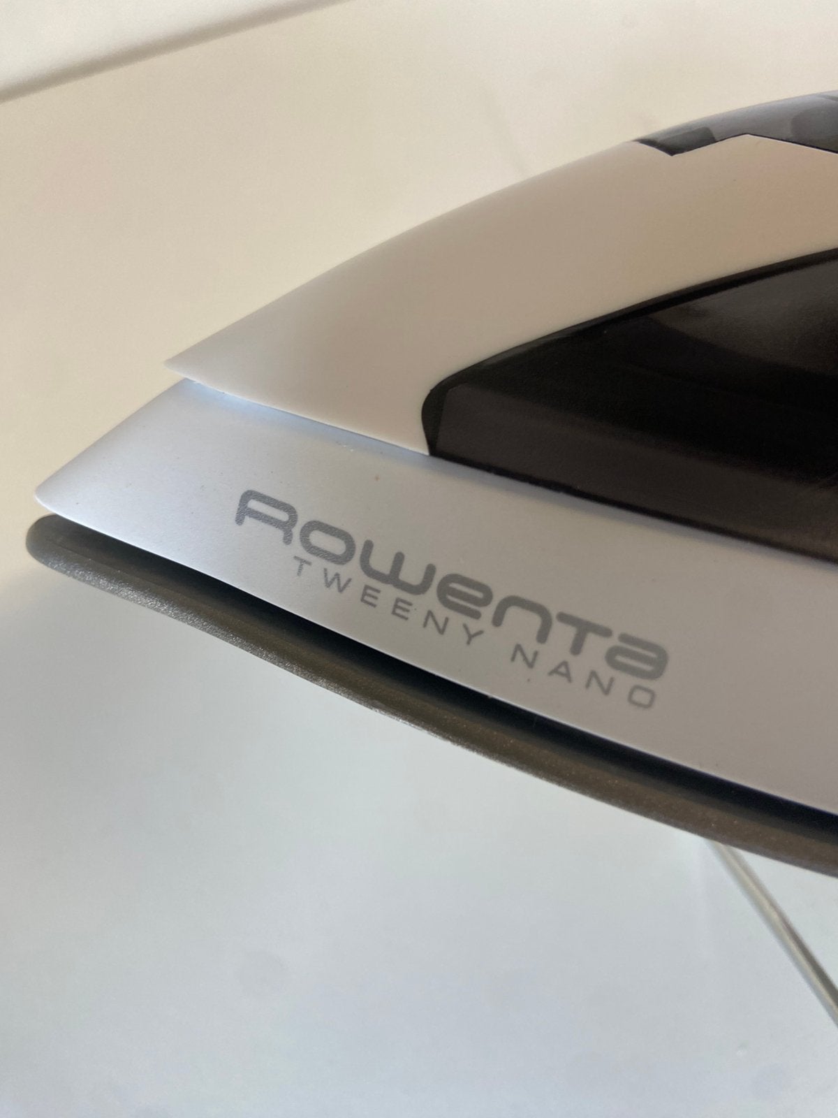 Rowenta reisstrijkijzer, Elektronische apparatuur, Strijkijzers en Strijkplanken, Ophalen, Zo goed als nieuw