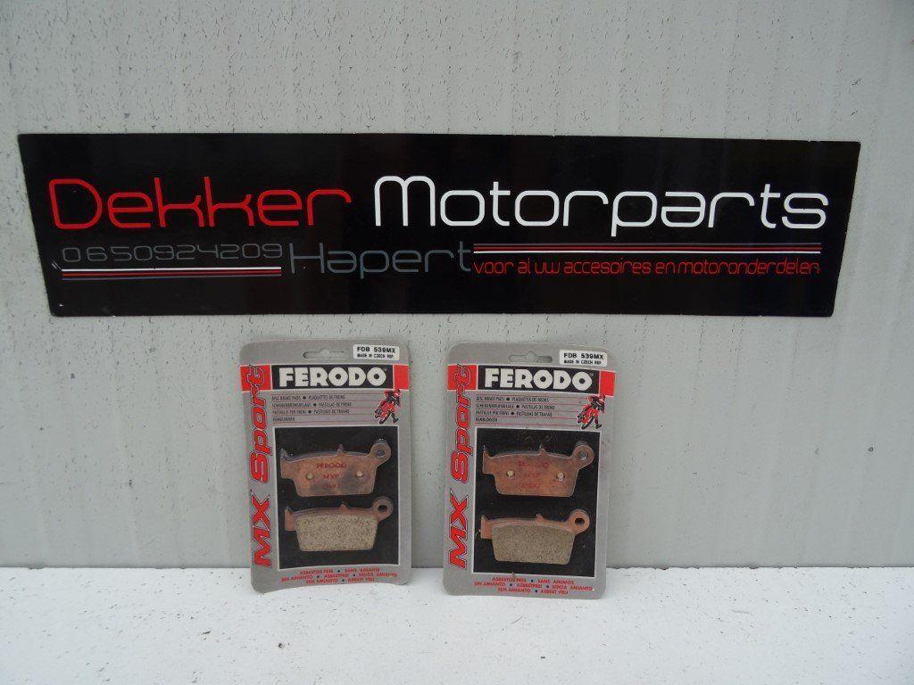 Ferodo remblokken achterzijde Honda XR CR NSR XLR KX RM etc, Motos, Neuf, -, -, -