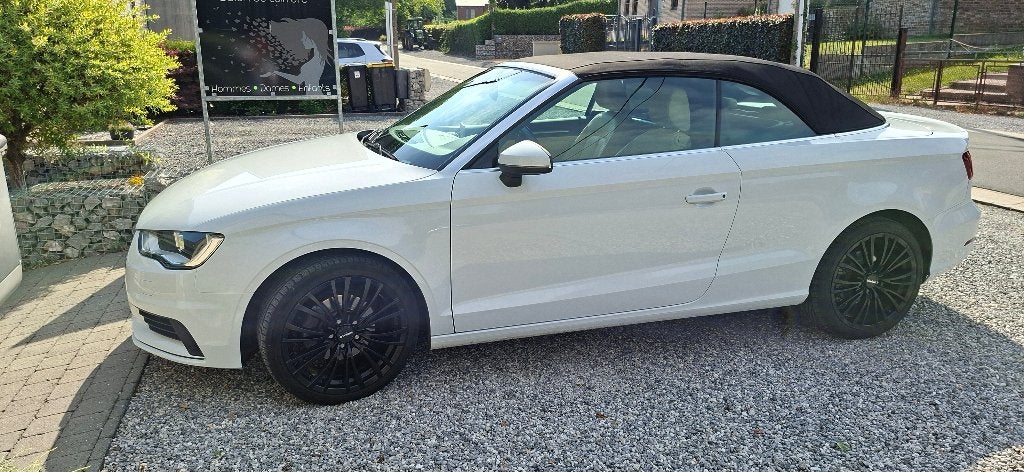 Auto Audi a3 Cabriolet, Cuir, Achat, Capteur de stationnement, Beige