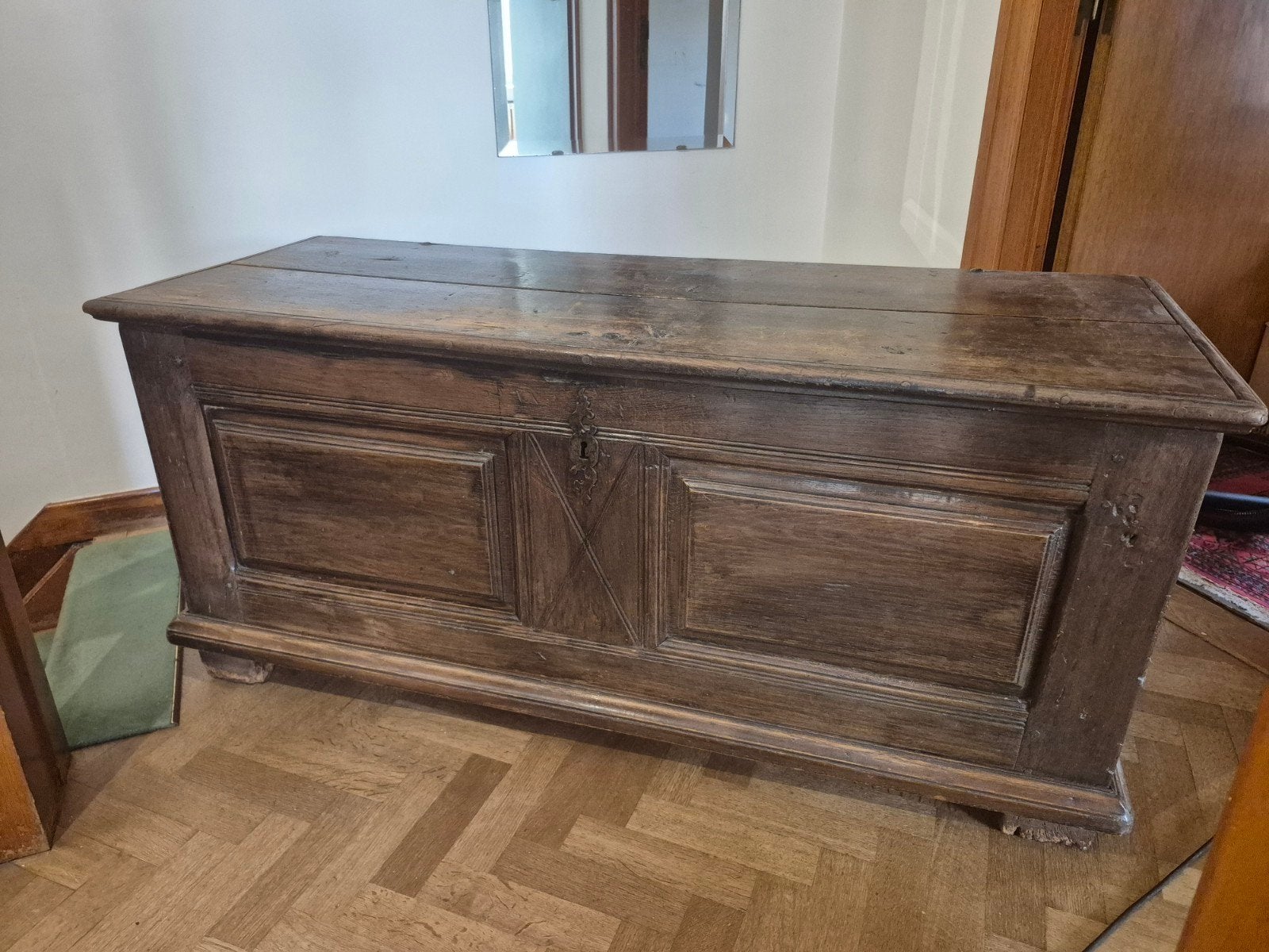 Coffre ancien en bois massif, Maison & Meubles, Accessoires pour la Maison | Coffres, Enlèvement, 50 – 75, 100 à 150 cm, Chêne