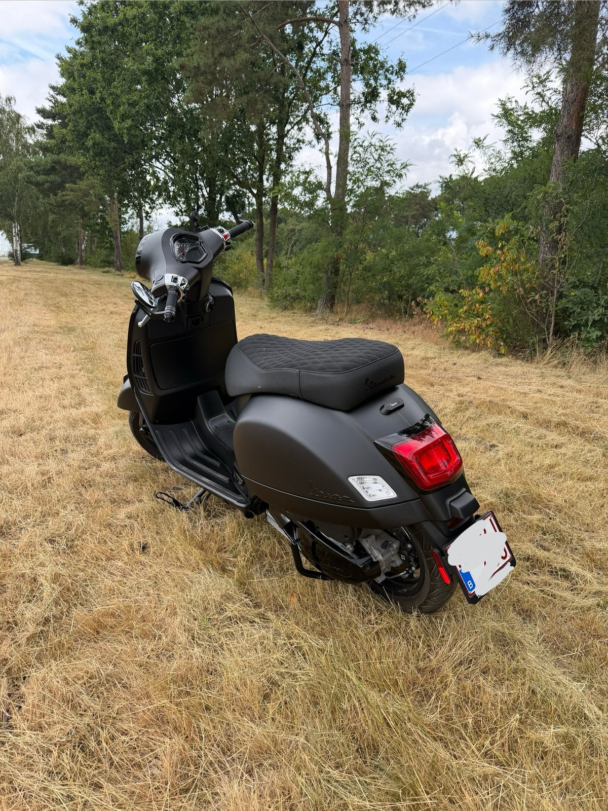 Vespa GTS SuperSport 300cc - entièrement noir, Motos, 300 cm³, Occasion, Super Sport, Particulier