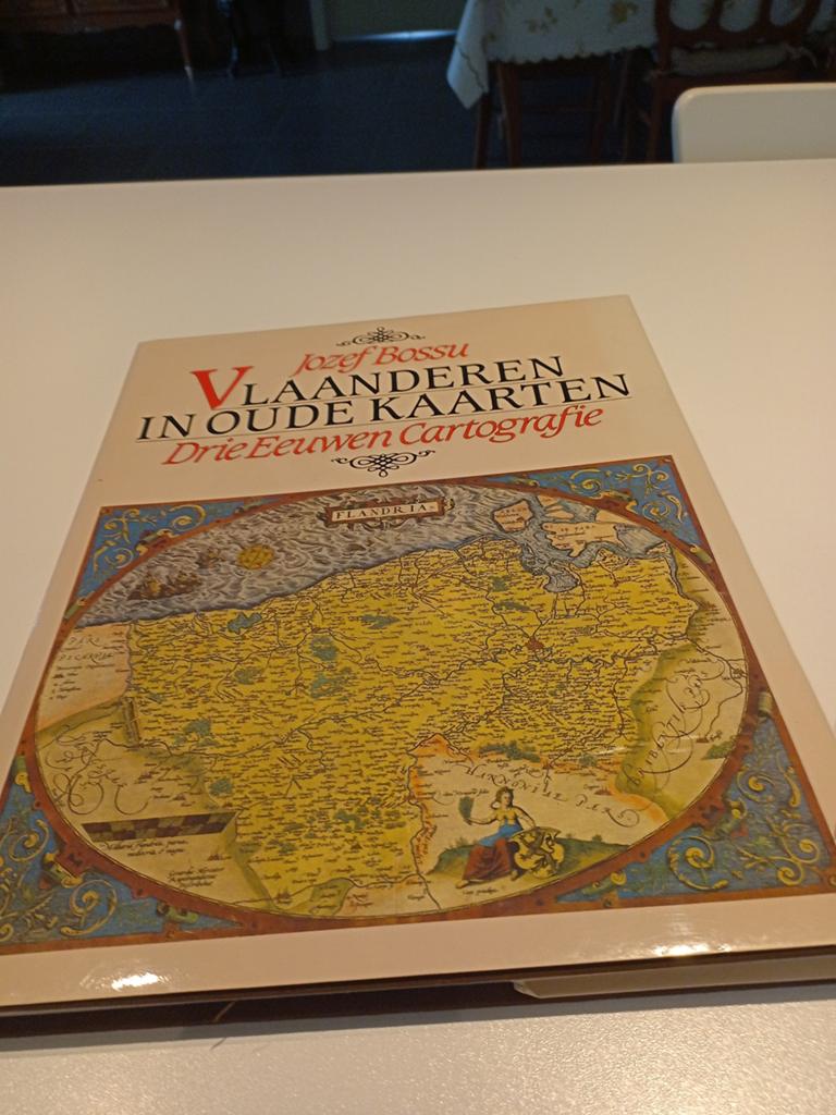 Vlaanderen in oude kaarten, Boeken, Ophalen