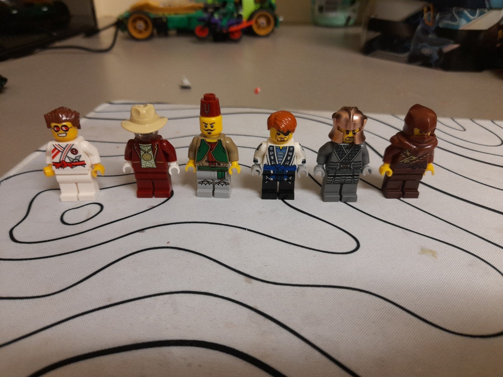 Lego ninjago figuren (niet echt), Lego, Minifigurines incluses, Comme neuf, Ninjago